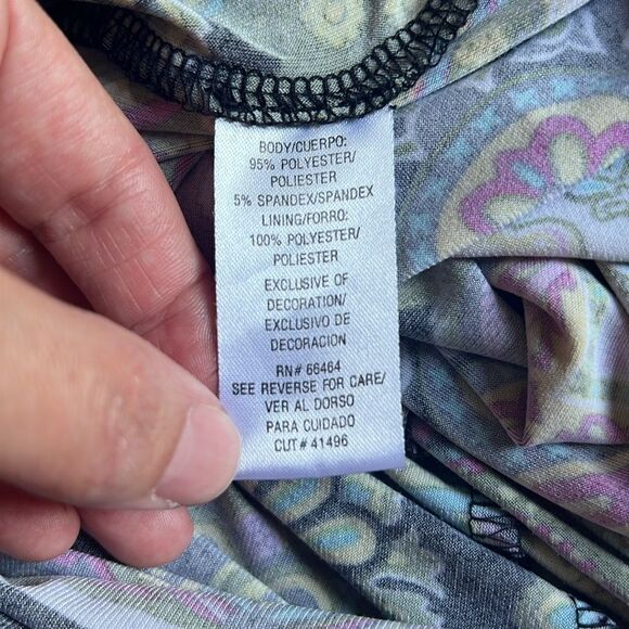 Sandra Darren 6 Black Colorful Paisley Surplice Neckline Sleeveless Maxi Dress - Picture 7 of 7